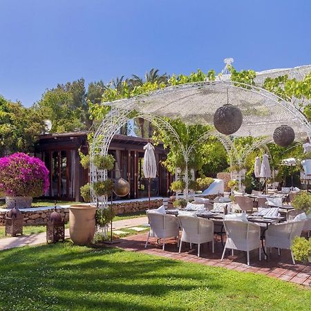 Agroturismo Atzaro Santa Eulària des Riu Εξωτερικό φωτογραφία