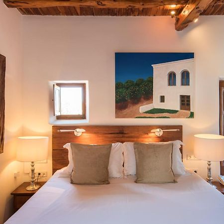 Agroturismo Atzaro Santa Eulària des Riu Εξωτερικό φωτογραφία