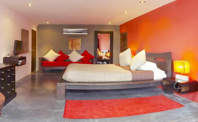 Agroturismo Atzaro Santa Eulària des Riu Εξωτερικό φωτογραφία