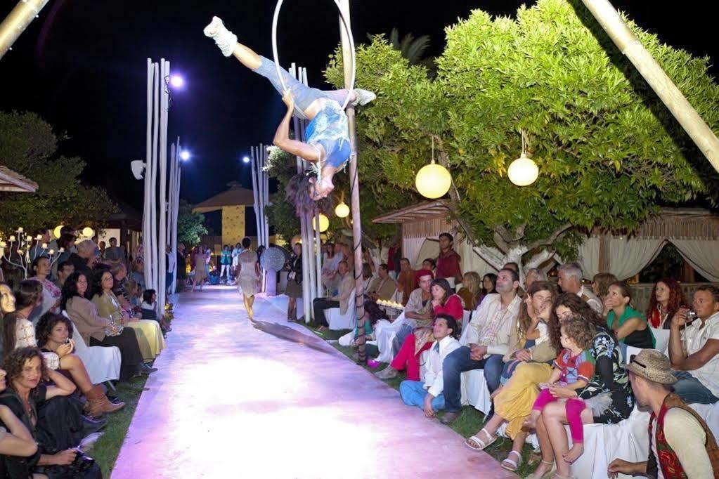 Agroturismo Atzaro Santa Eulària des Riu Εξωτερικό φωτογραφία