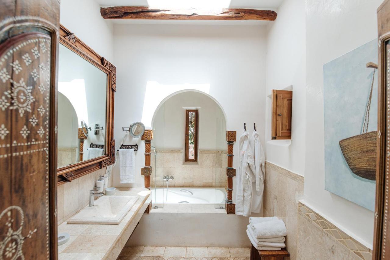 Agroturismo Atzaro Santa Eulària des Riu Εξωτερικό φωτογραφία